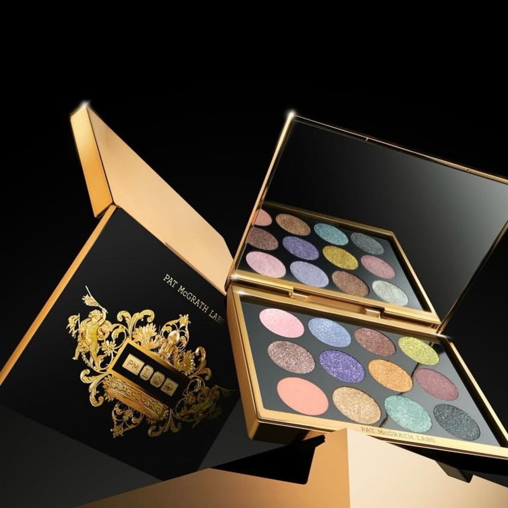 Pat McGrath Gilded Nirvana mega  Vibrant Luxe Eyeshadow Palette limited edition